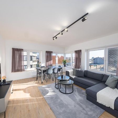 The Bright Cosy Corner Apartment Остенде Екстериор снимка